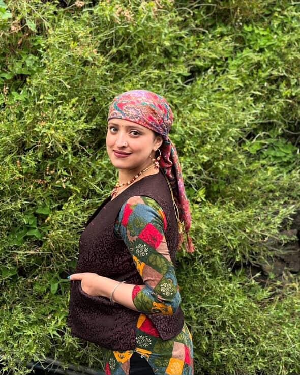 Himachali Traditional Bragar Set Necklace with Kan Baali | Handcrafted Gold-Toned Ethnic Jewelry for Women 💎✨🌸