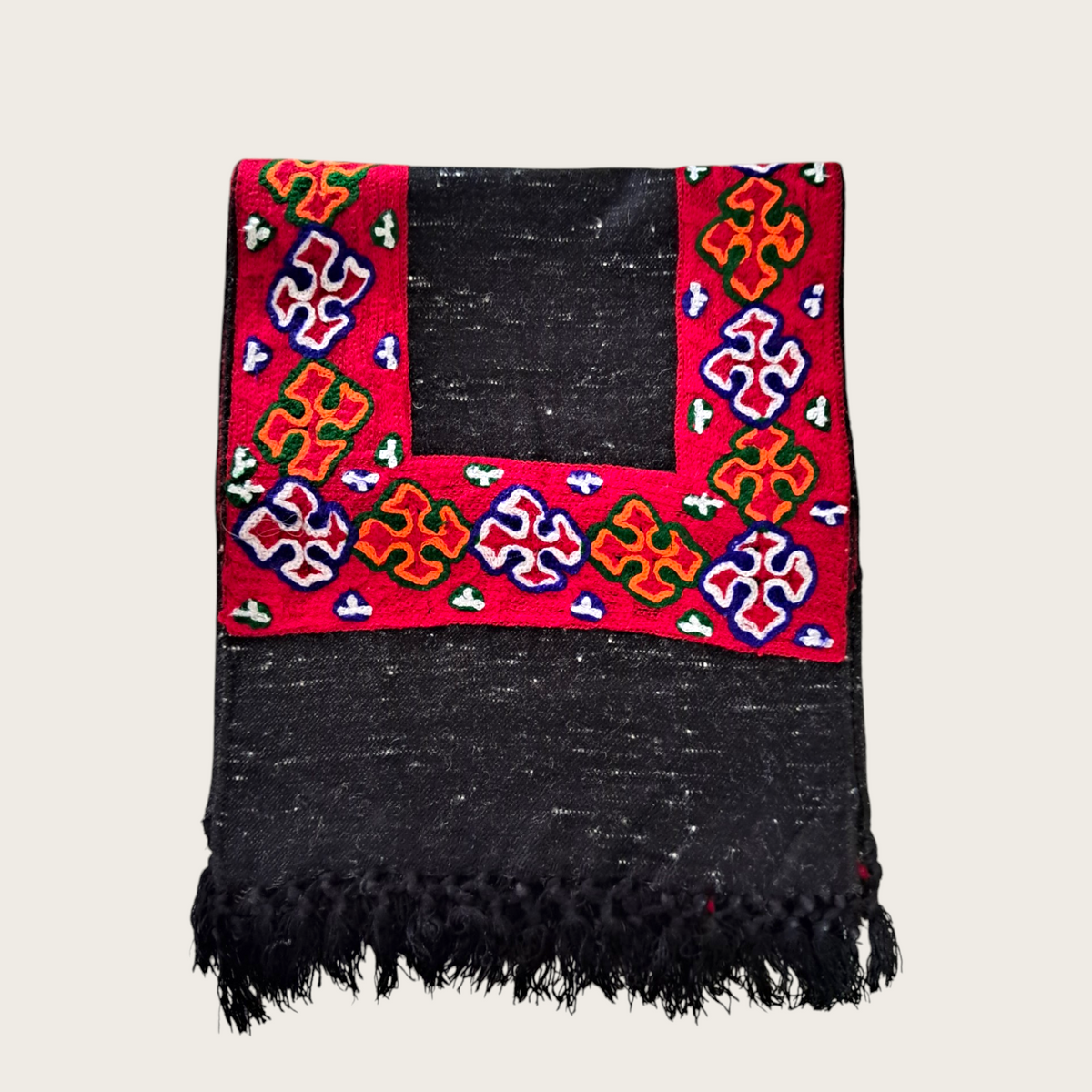 Himalyan Threads Unisex Angora Four-Side Border Patti Design