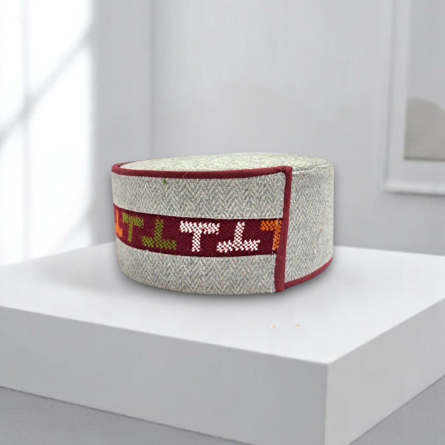 HIMACHALI CENTRE BORDER PATTI CAP BY HIMALYAN THREADS