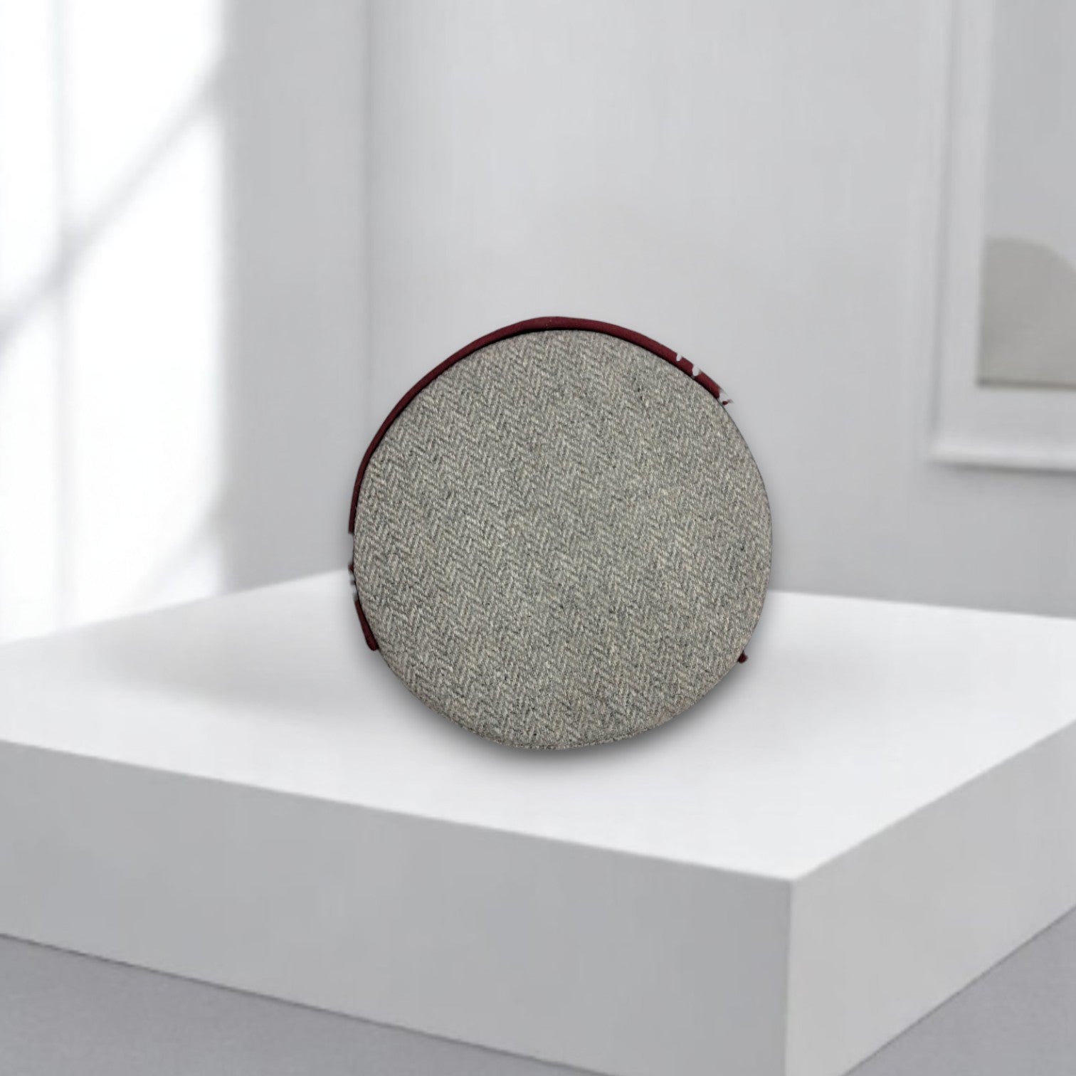 HIMACHALI CENTRE BORDER PATTI CAP BY HIMALYAN THREADS