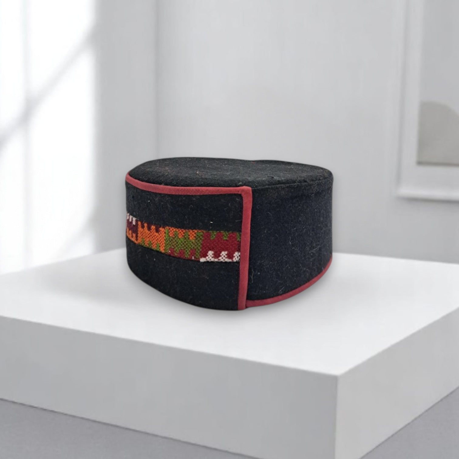 HIMACHALI CENTRE BORDER PATTI CAP BY HIMALYAN THREADS