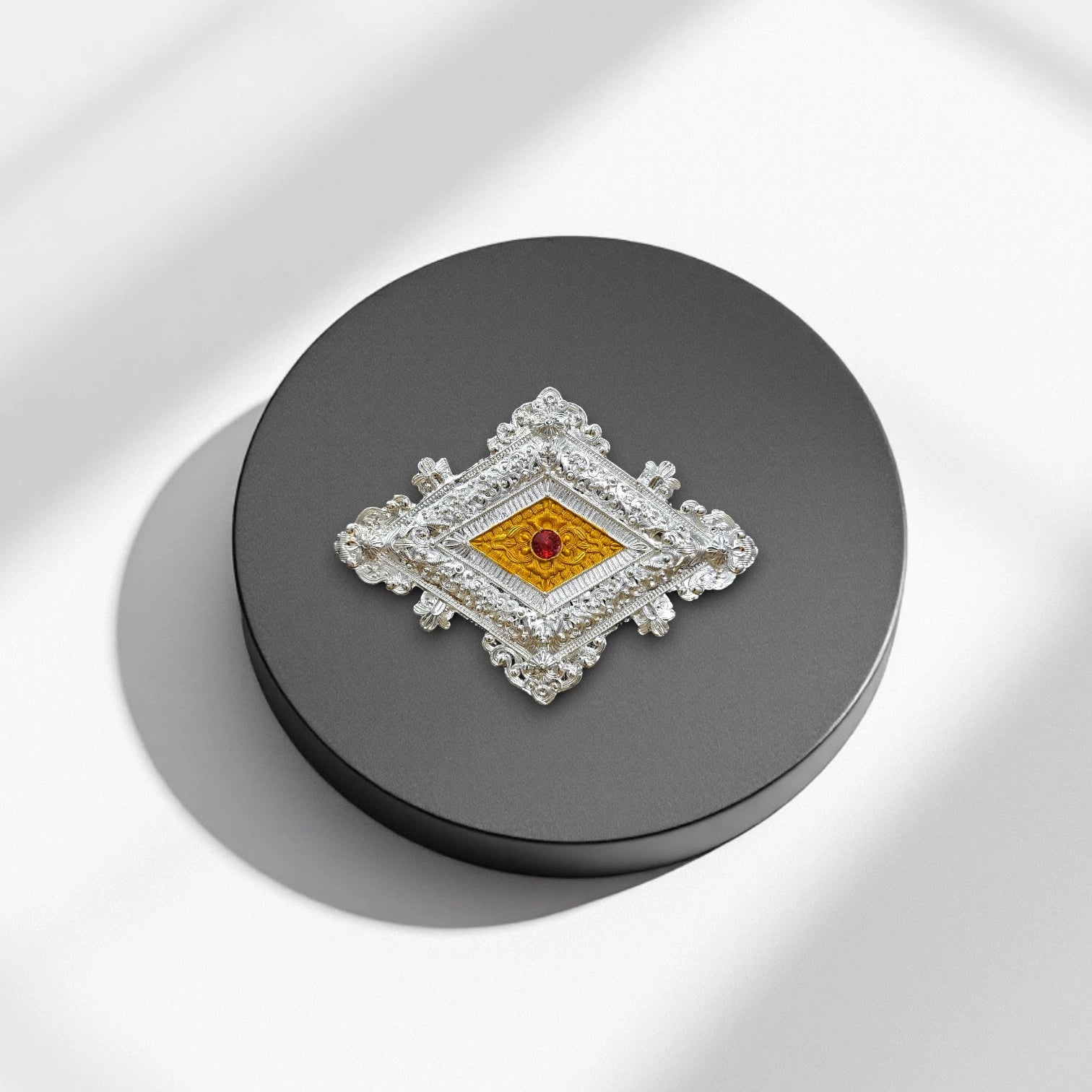 Authentic Kinnauri Shawl Clip – Traditional Himachali Accessory for Shawl Tying